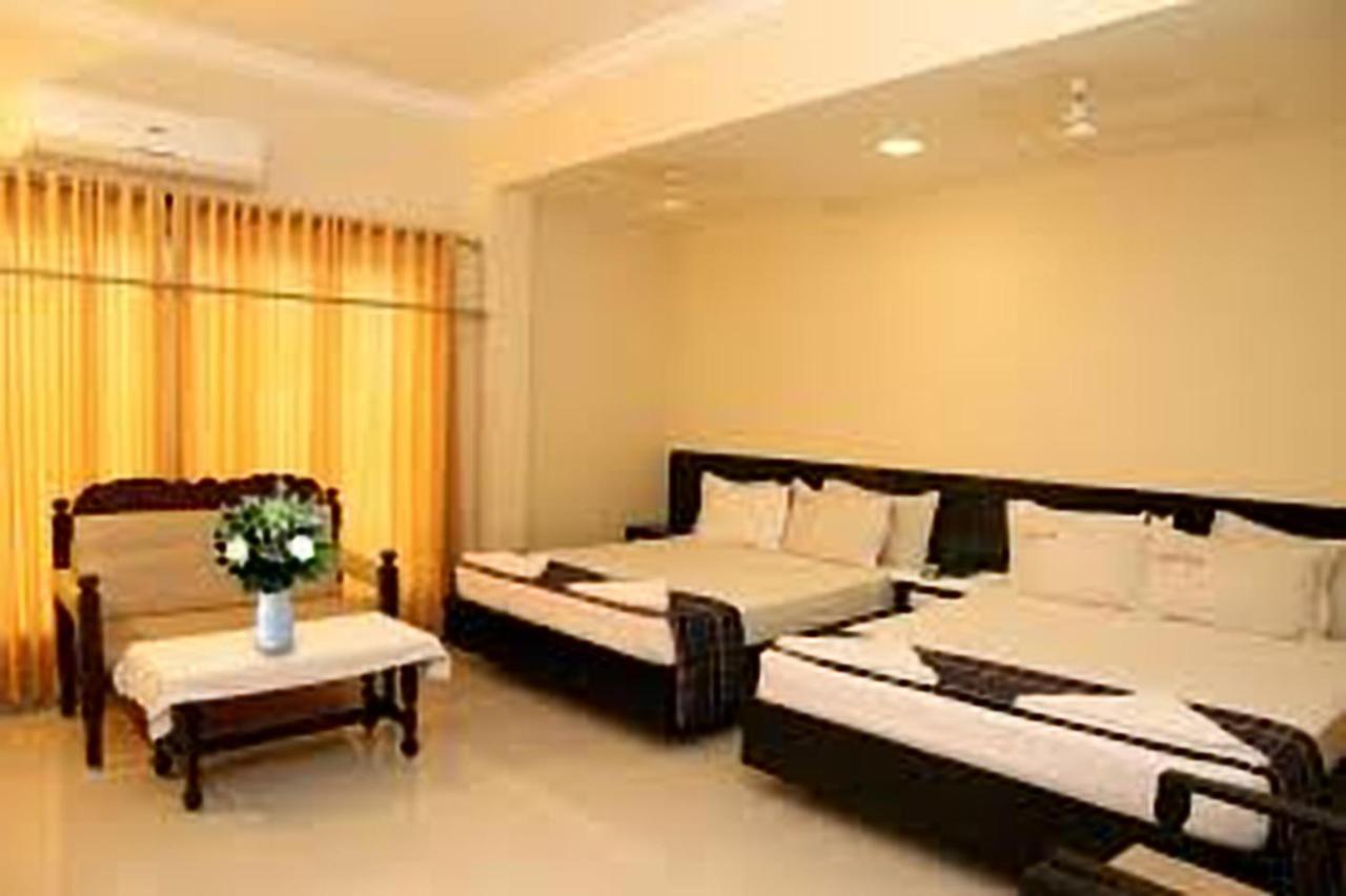 Hotel Sridevi Канниякумари Экстерьер фото